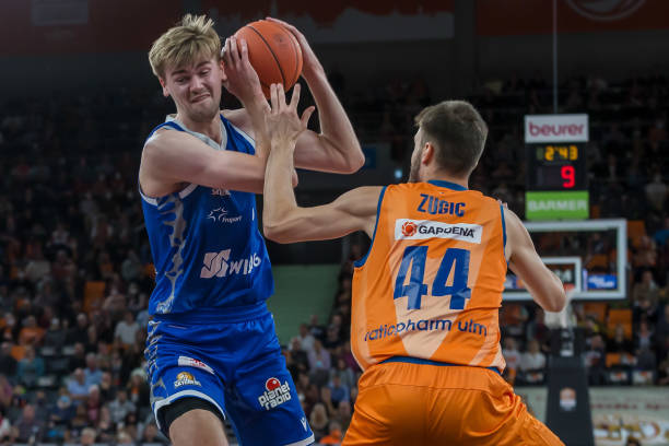 阵容构成与 阵容构成与